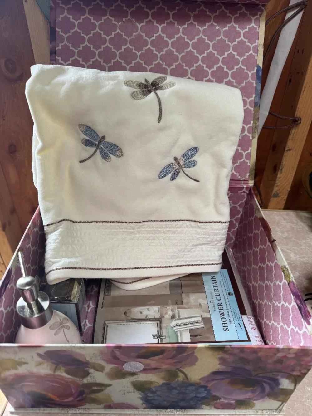 Gift Bx DRAGONFLY Bathroom Decor Set Towel, Shower Curtain, Hooks Soap Dispenser
